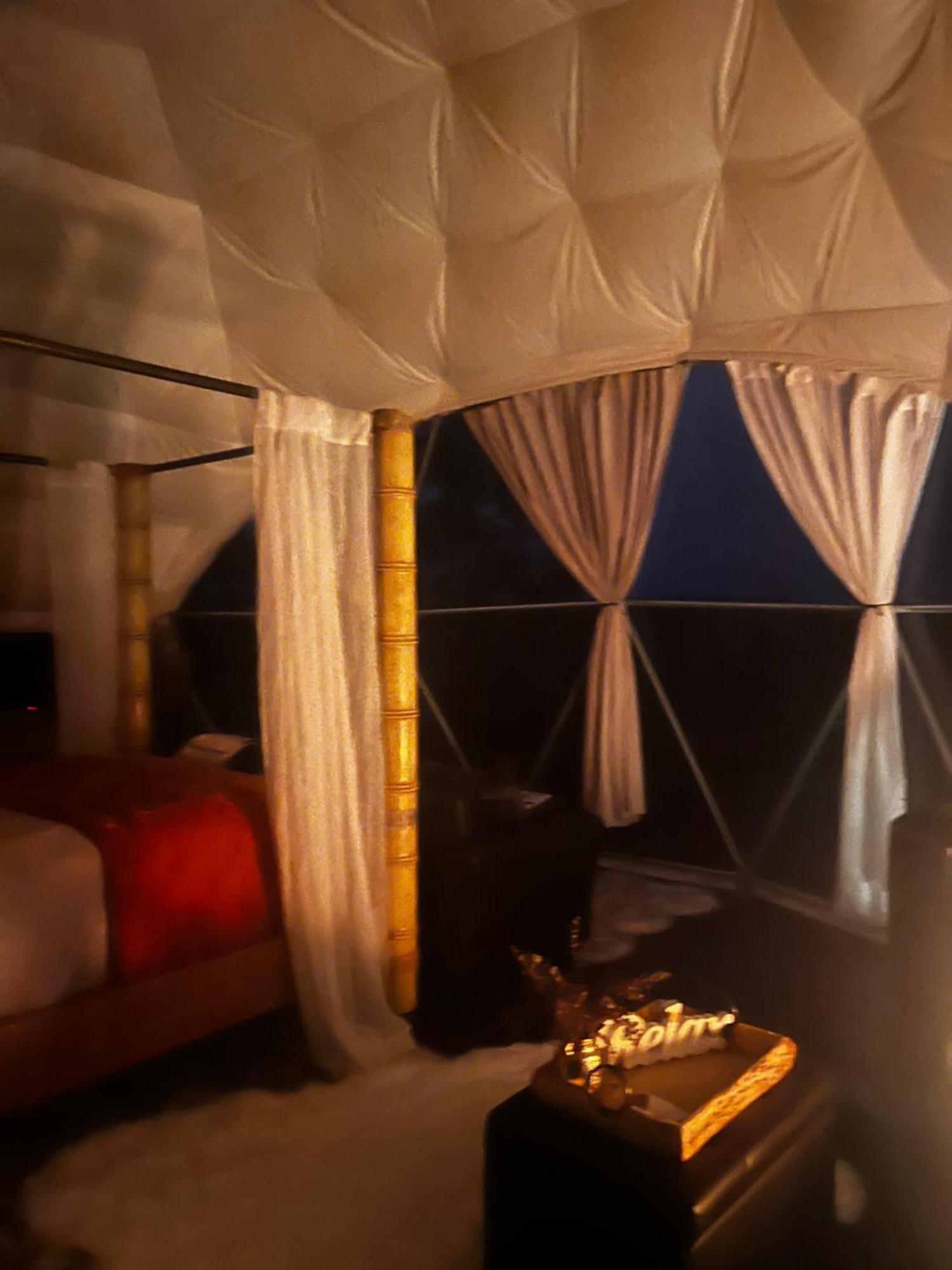 Waterfront Luxury Glamping Dome * Rogersville